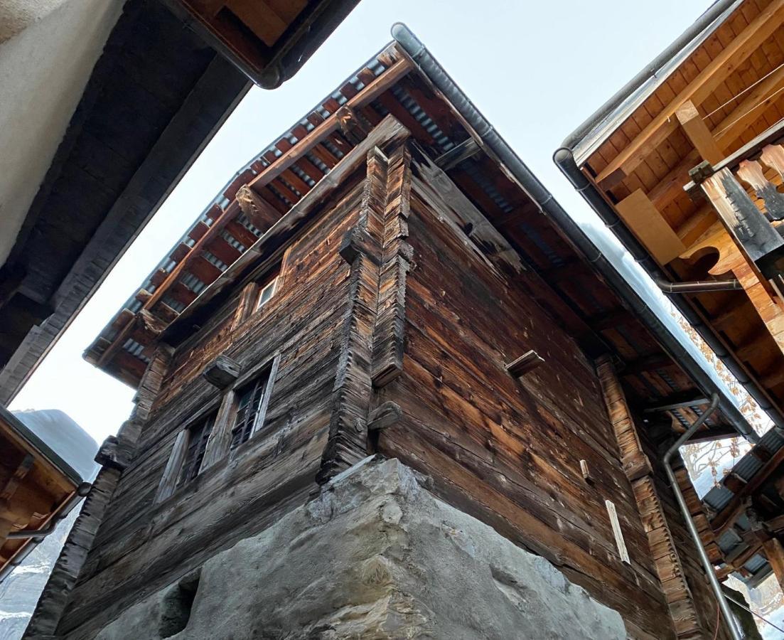 Hotel Regina Terme Leukerbad Exteriör bild